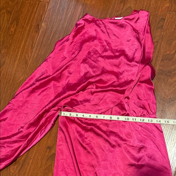 Club L London Pink Satin One Shoulder Dress - Picture 3 of 7